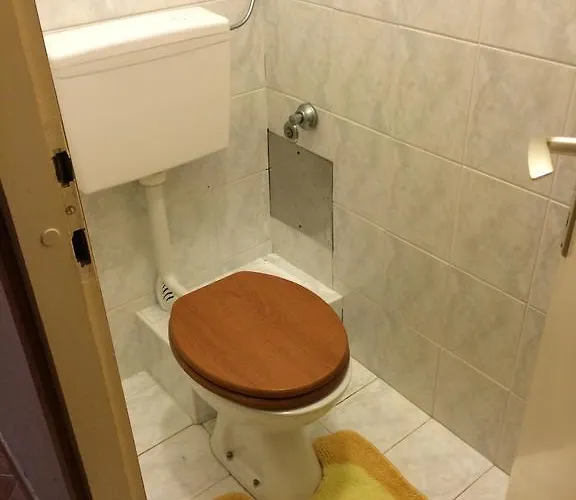 アパート Parenzana