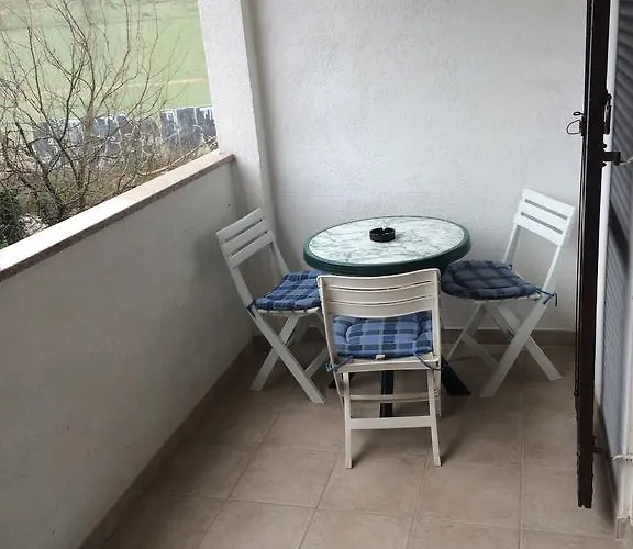 Parenzana アパート ポレッチ